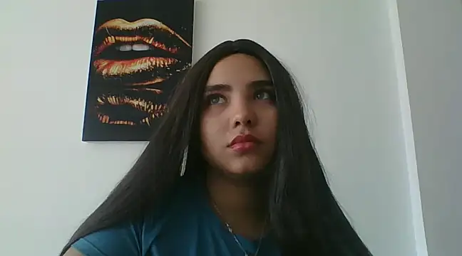 Snapshot of Miapeyton chatting on December 2024 03:25:02 PM Miapeyton online show from December 2024 03:25:02 PM