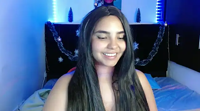 Snapshot of Miapeyton chatting on December 2024 06:17:01 PM Miapeyton online show from December 2024 06:17:01 PM