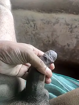 Snapshot of Shibuvyyyy chatting on November 2025 10:37:01 AM Shibuvyyyy online show from November 2025 10:37:01 AM