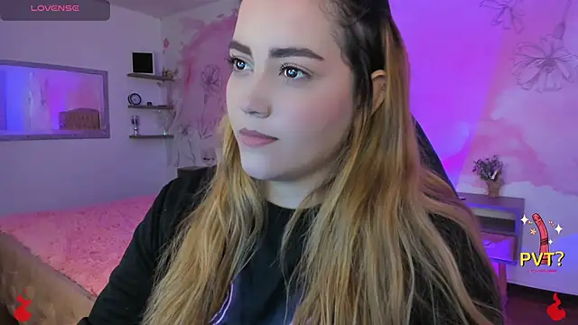 Lucia star   online show from February 2025 02:28:02 AM