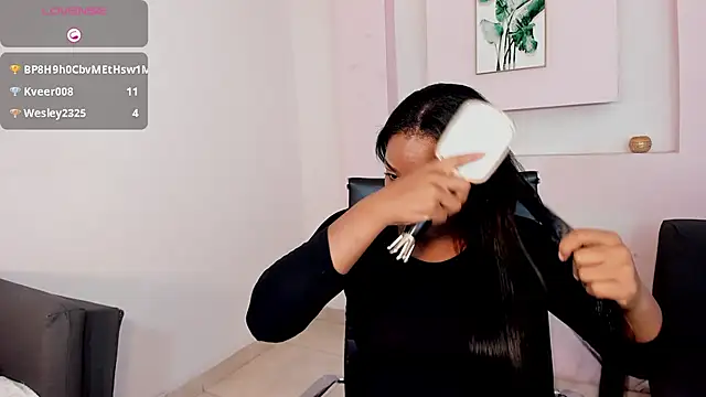 Snapshot of IvyBliss8 chatting on January 2025 06:53:02 PM IvyBliss8 online show from January 2025 06:53:02 PM