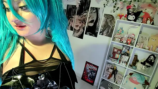 julyana  online show from January 2025 04:51:02 PM