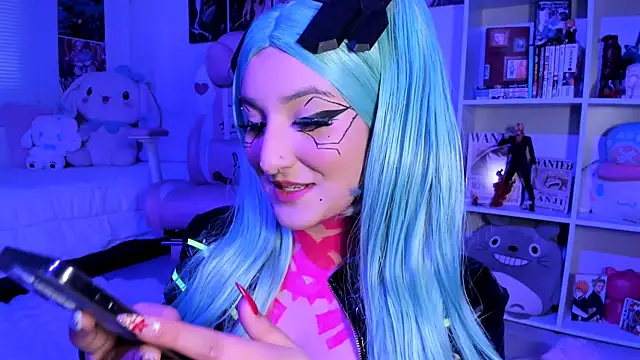 julyana  online show from March 2025 01:20:01 PM