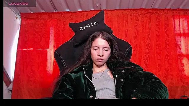 sweetdam12 online show from March 2025 08:43:01 PM