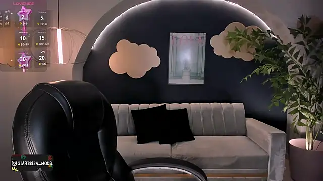 Snapshot of GiaFerrara chatting on March 2025 07:17:01 PM GiaFerrara online show from March 2025 07:17:01 PM