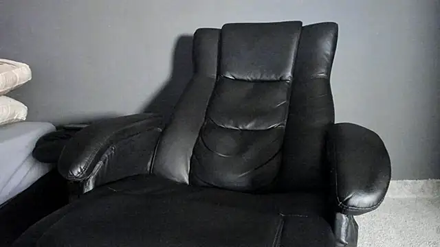 Brock hurn1 online show from November 2025 11:37:01 PM