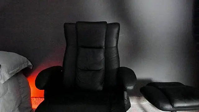 Brock hurn1 online show from November 2025 11:29:01 PM