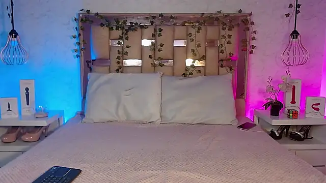 GigiVolkova online show from November 2025 02:58:01 AM