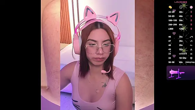 Snapshot of CamilaVegas_ chatting on October 2025 01:34:01 PM CamilaVegas online show from October 2025 01:34:01 PM