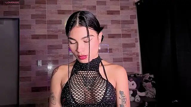 Dolcee zoe online show from December 2025 09:33:02 PM