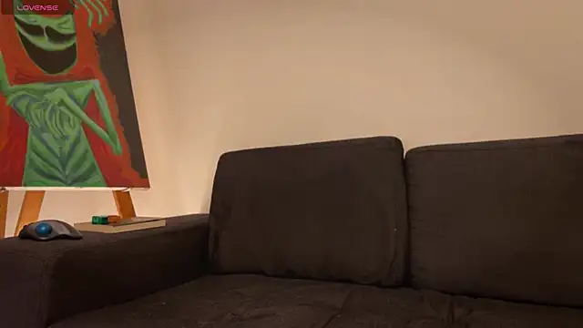 Snapshot of TheLeinad_Live chatting on October 2025 03:32:01 AM TheLeinad Live online show from October 2025 03:32:01 AM