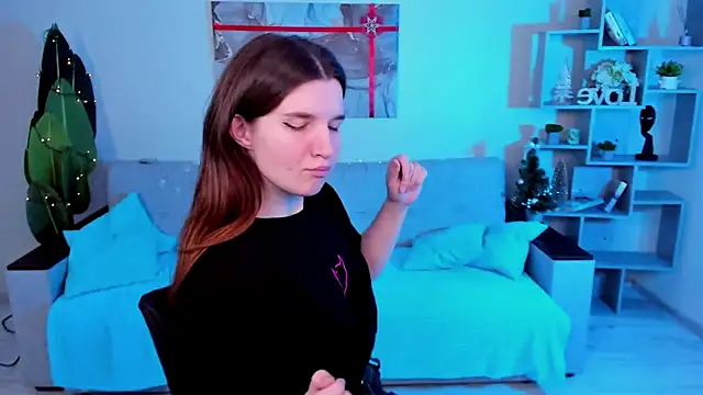 Snapshot of BonneyLove chatting on January 2025 09:46:02 PM BonneyLove online show from January 2025 09:46:02 PM