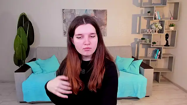 Snapshot of BonneyLove chatting on January 2025 08:48:01 PM BonneyLove online show from January 2025 08:48:01 PM