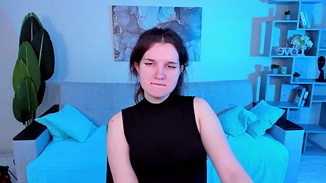 Snapshot of BonneyLove chatting on January 2025 07:25:01 PM BonneyLove online show from January 2025 07:25:01 PM