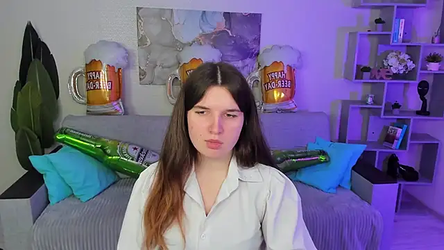 Snapshot of BonneyLove chatting on September 2025 05:29:02 PM BonneyLove online show from September 2025 05:29:02 PM