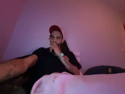 Rebeu313 online show from April 2026 02:16:01 AM