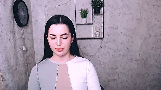 Snapshot of DivaKaily_ chatting on December 2024 08:51:02 AM DivaKaily online show from December 2024 08:51:02 AM