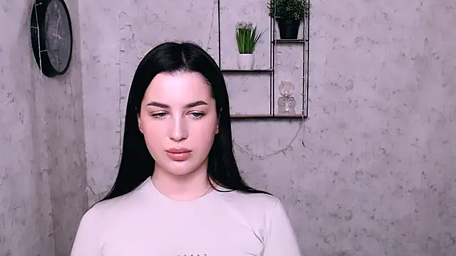 Snapshot of DivaKaily_ chatting on January 2025 08:24:01 AM DivaKaily online show from January 2025 08:24:01 AM