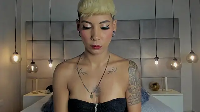 MiaMorgan  online show from January 2025 12:11:02 PM