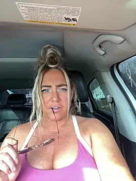 sunshinekisses online show from May 2026 01:50:02 PM