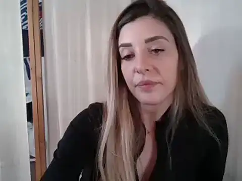 MissBella131 online show from December 2024 02:43:02 PM