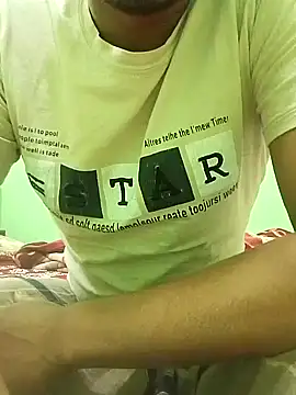 Snapshot of Taniya07 chatting on January 2025 10:12:02 AM Taniya07 online show from January 2025 10:12:02 AM