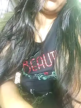 Snapshot of Taniya07 chatting on January 2025 05:21:02 AM Taniya07 online show from January 2025 05:21:02 AM