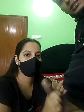 Snapshot of Taniya07 chatting on February 2025 03:31:02 PM Taniya07 online show from February 2025 03:31:02 PM