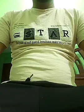 Snapshot of Taniya07 chatting on February 2025 06:18:01 AM Taniya07 online show from February 2025 06:18:01 AM