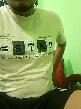 Snapshot of Taniya07 chatting on February 2025 05:20:02 PM Taniya07 online show from February 2025 05:20:02 PM