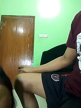 Snapshot of Taniya07 chatting on February 2025 04:10:02 PM Taniya07 online show from February 2025 04:10:02 PM