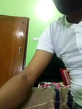 Snapshot of Taniya07 chatting on March 2025 05:17:02 PM Taniya07 online show from March 2025 05:17:02 PM