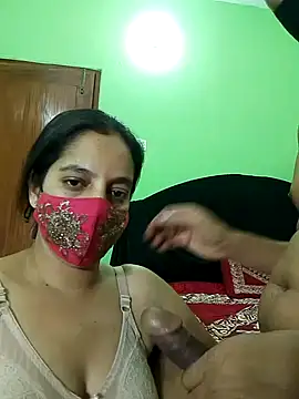 Snapshot of Taniya07 chatting on March 2025 09:07:02 PM Taniya07 online show from March 2025 09:07:02 PM