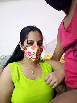 Snapshot of Taniya07 chatting on October 2025 06:06:01 PM Taniya07 online show from October 2025 06:06:01 PM