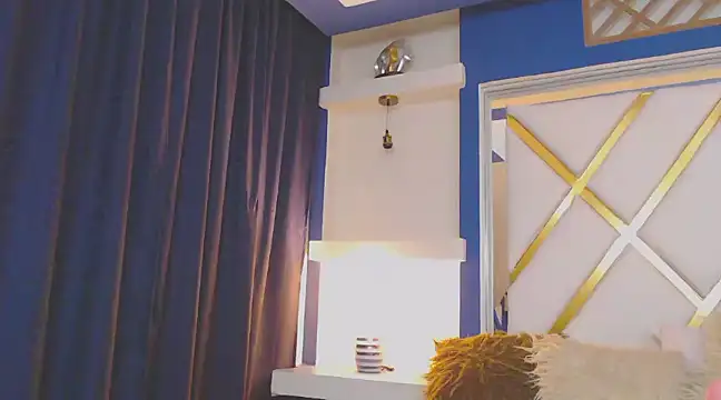 Perla prg online show from March 2025 06:56:01 PM