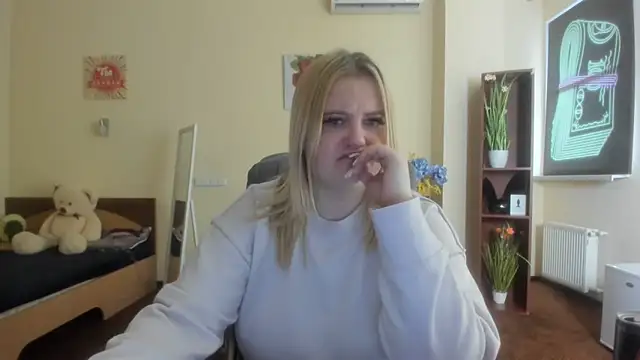 Doliss online show from December 2025 07:06:02 AM