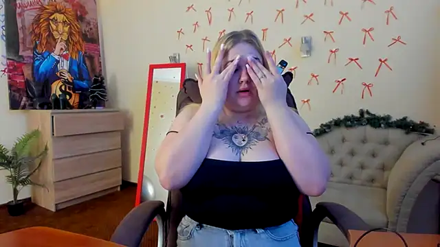 Doliss online show from December 2025 07:03:02 AM