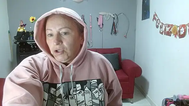 Snapshot of emperabigbootybigass chatting on March 2025 12:11:01 PM emperabigbootybigass online show from March 2025 12:11:01 PM