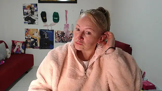 Snapshot of emperabigbootybigass chatting on September 2025 12:17:01 PM emperabigbootybigass online show from September 2025 12:17:01 PM