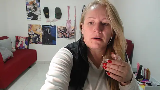 Snapshot of emperabigbootybigass chatting on September 2025 12:08:02 PM emperabigbootybigass online show from September 2025 12:08:02 PM