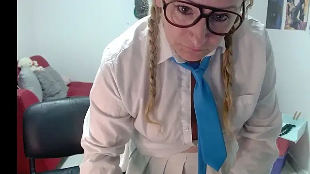 emperabigbootybigass online show from January 2026 12:15:01 AM