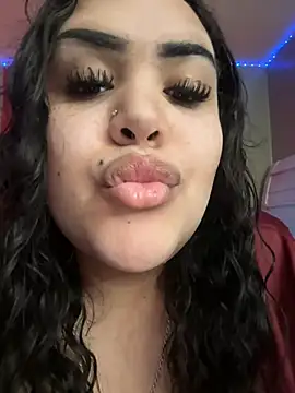 Snapshot of iTrapXXXBACKUP chatting on January 2025 04:40:01 PM iTrapXXXBACKUP online show from January 2025 04:40:01 PM