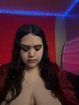 Snapshot of iTrapXXXBACKUP chatting on January 2025 11:39:02 PM iTrapXXXBACKUP online show from January 2025 11:39:02 PM