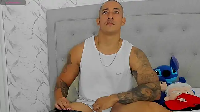 Snapshot of luigiferrara chatting on January 2026 11:07:01 PM luigiferrara online show from January 2026 11:07:01 PM