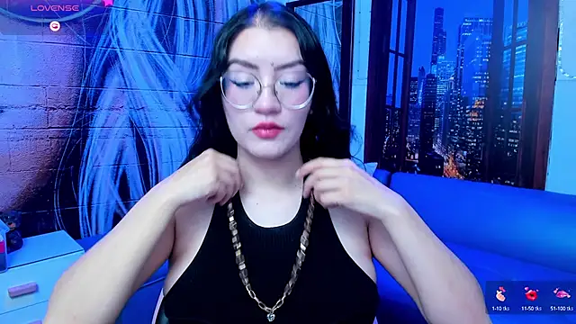 Snapshot of Violetaa_diazz chatting on February 2025 09:10:01 PM Violetaa diazz online show from February 2025 09:10:01 PM