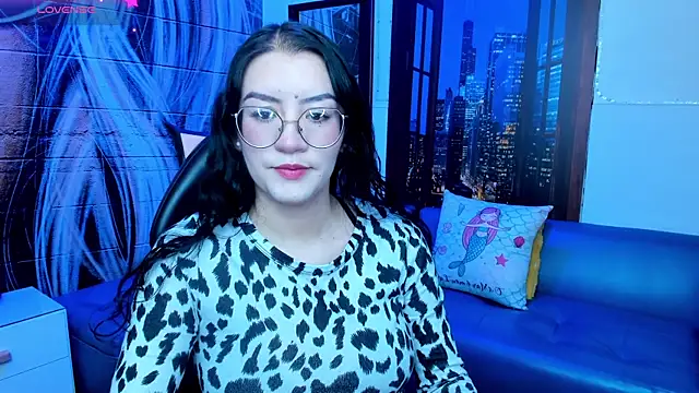 Snapshot of Violetaa_diazz chatting on March 2025 08:10:02 PM Violetaa diazz online show from March 2025 08:10:02 PM