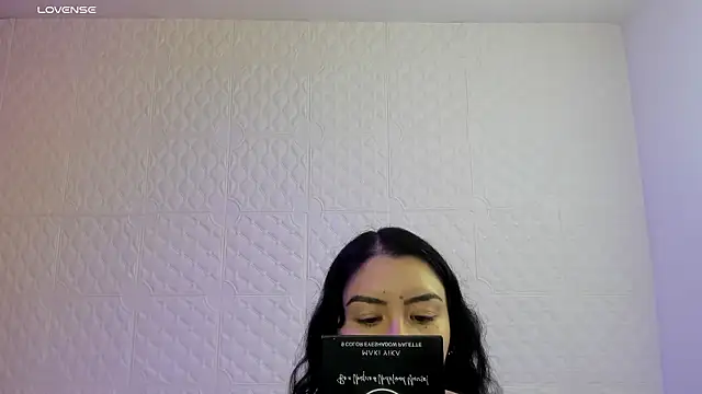 Violetaa diazz online show from February 2026 09:07:01 PM