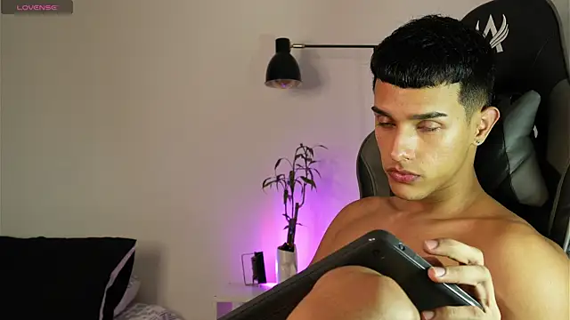 Busterspinter online show from June 2026 06:29:01 AM