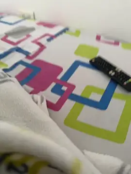 ANYLU19 online show from January 2026 03:47:01 PM