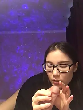 Snapshot of Milka23 chatting on February 2025 12:35:02 PM Milka23 online show from February 2025 12:35:02 PM